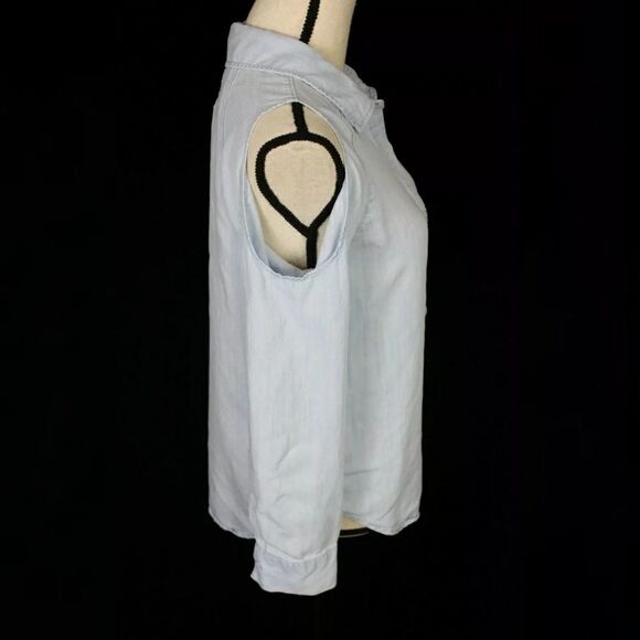 Rails Sadie Cold-Shoulder Chambray Button Down Shi - Picture 7 of 8
